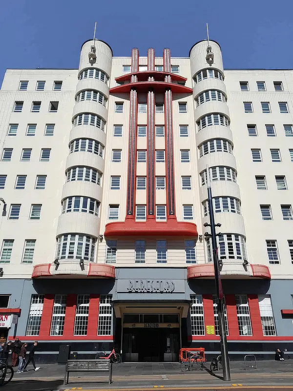 Art Deco building on Sauchihall Street